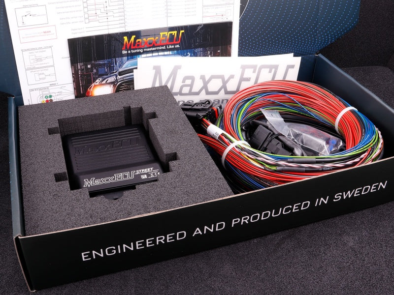 MaxxECU STREET Premium ECU Package with Flying-Lead Wiring Harness and Bosch LSU 4.2 Wideband Sensor